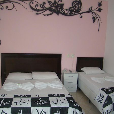 Hotel Sol Do Pernambuco グァルジャー 部屋 写真
